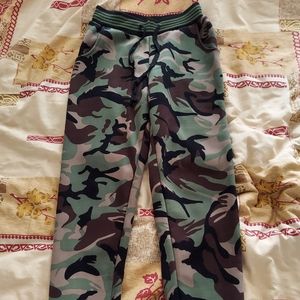 Generic brand green camo sherpa lined joggers sweatpants S
